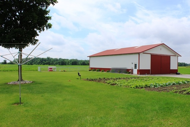 10127 Arcola Road Fort Wayne, IN 46818 - Photo 4 of 23