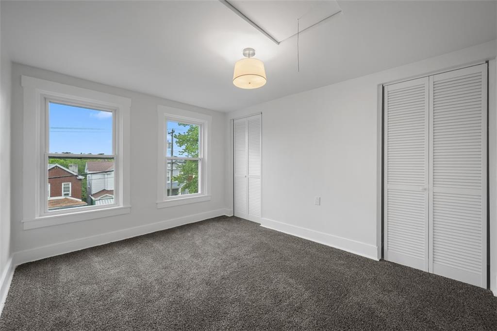 230 Linnview Avenue Pittsburgh, PA 15210 - Photo 23 of 32