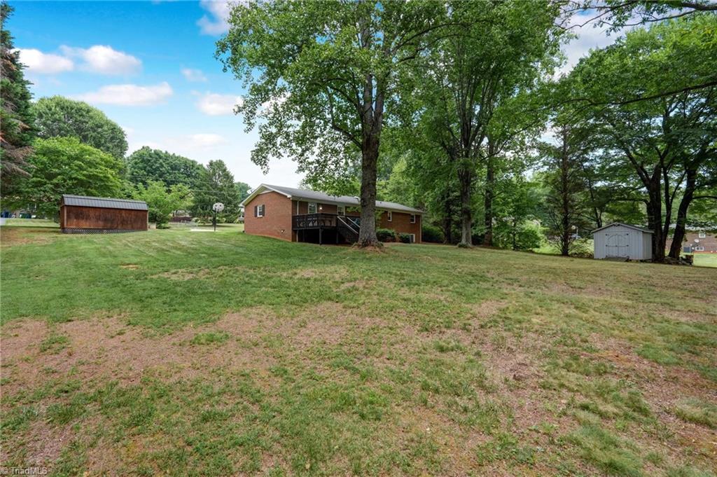 134 Meadow Brook Road Reidsville, NC 27320 - Photo 28 of 35