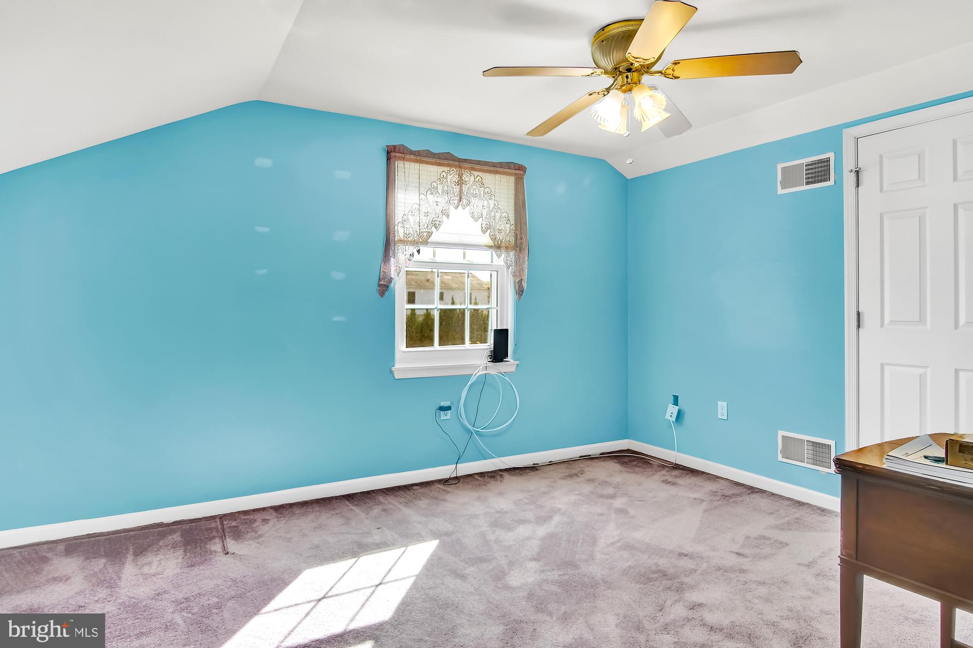 409 Edinburgh Road Middletown, PA 17057 - Photo 22 of 34 Gallery Image 22