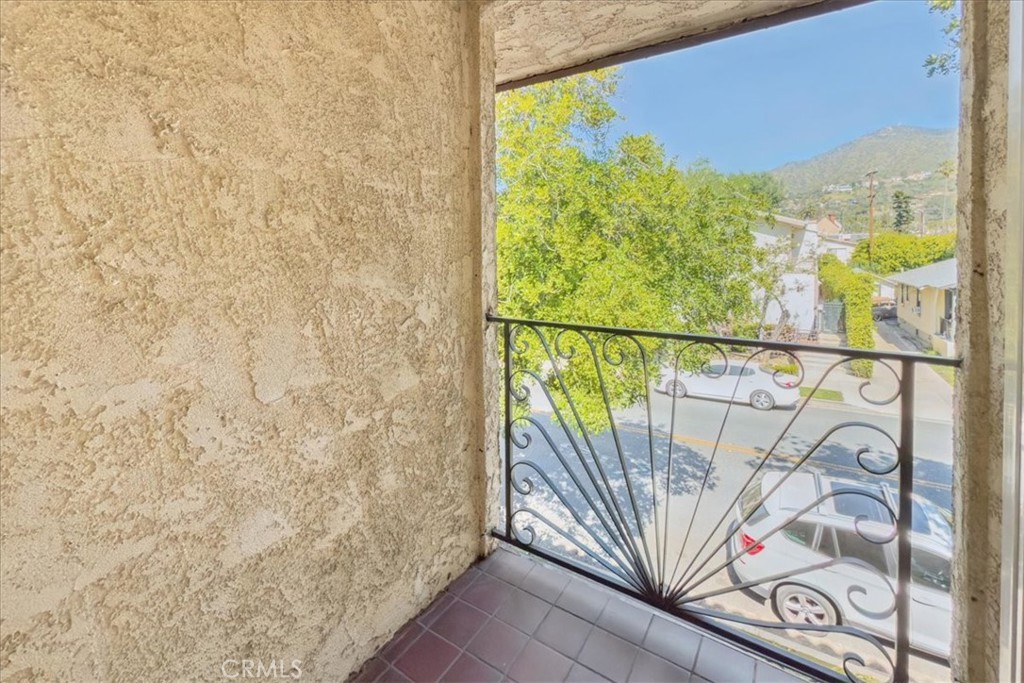 1156 San Rafael Avenue, Unit 2 Glendale, CA 91202 - Photo 23 of 23