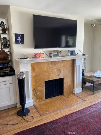 $2,645 | 5334 Lindley Avenue, Unit 319, Encino, CA 91316