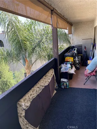 $2,645 | 5334 Lindley Avenue, Unit 319, Encino, CA 91316