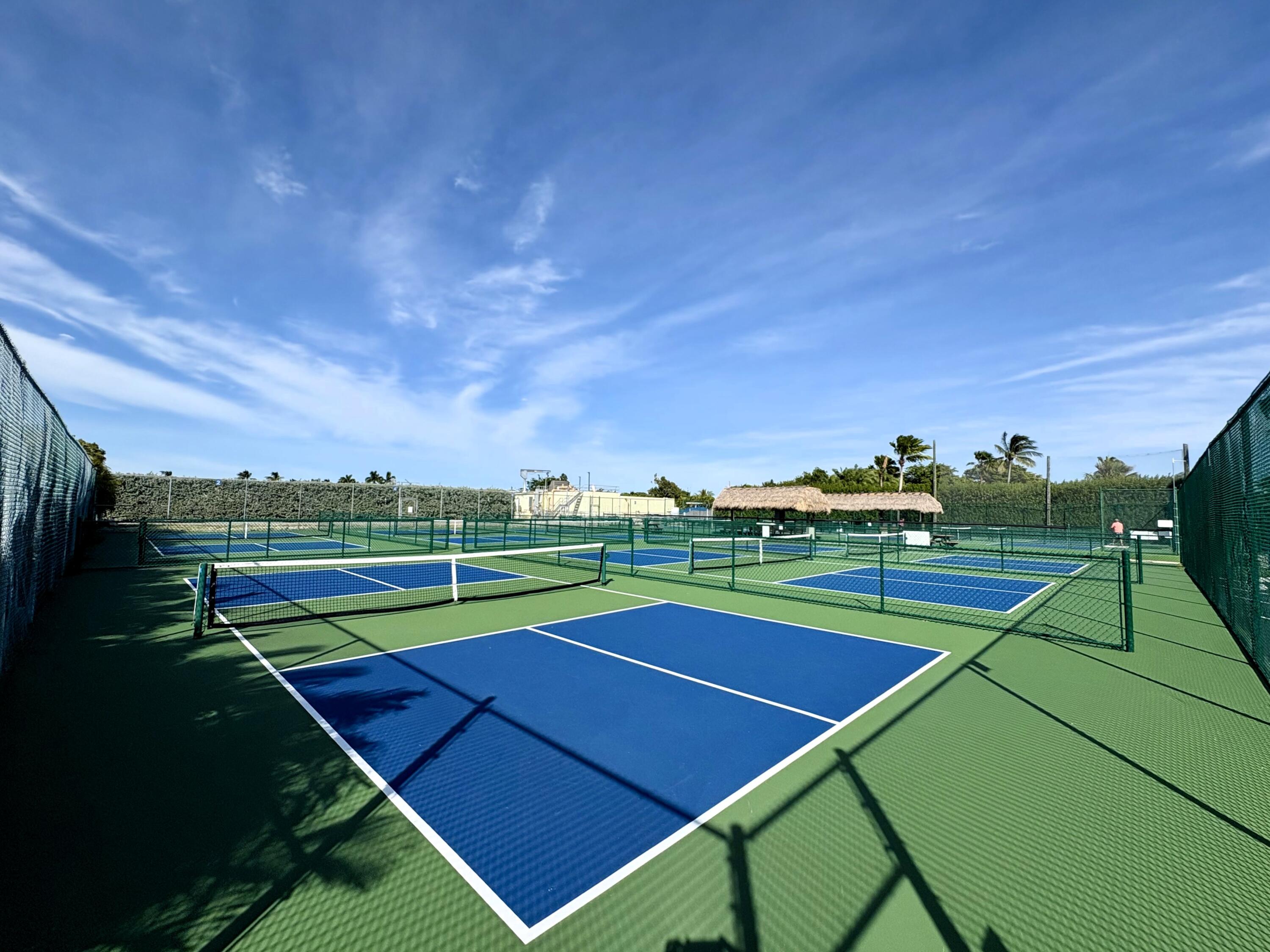 271 9th Street Key Colony Beach, FL 33051 - Photo 34 of 48 a view of an outdoor tennis court