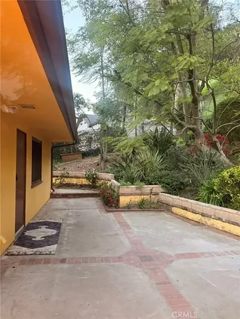 $8,900 | 2500 Benedict Canyon Drive, Beverly Hills, CA 90210