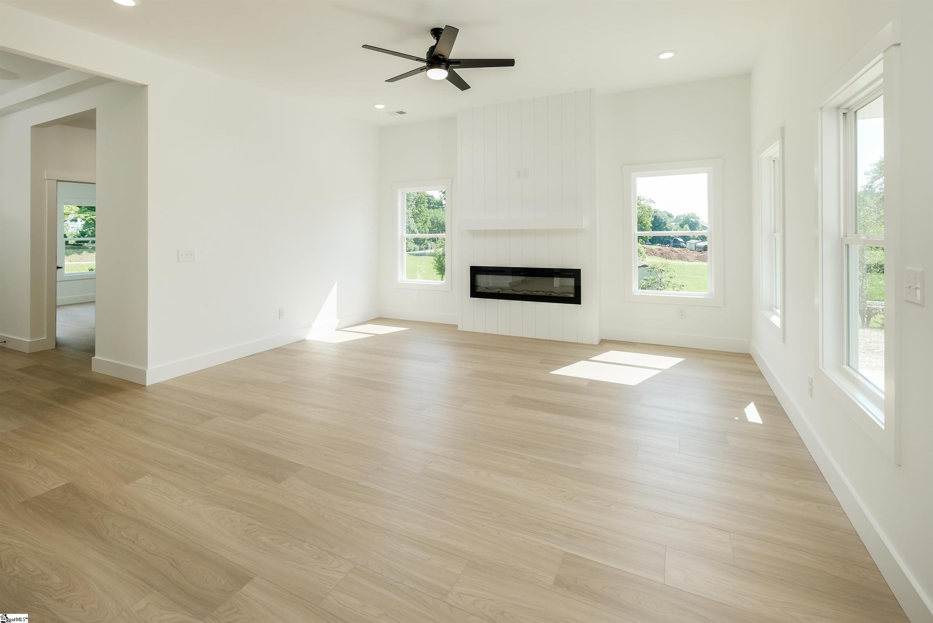 200 Folk Road Chesnee, SC 29323 - Photo 3 of 30