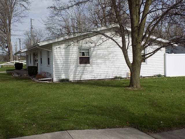 405 Rod Street Decatur, IN 46733 - Photo 3 of 13