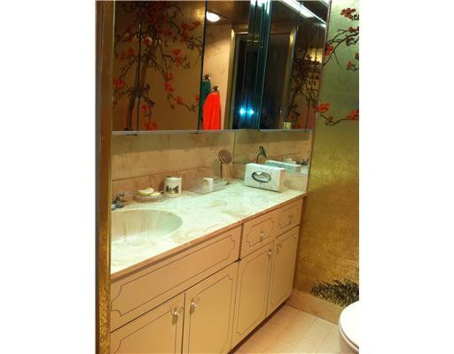 3080 North Course Drive, Unit 605 Pompano Beach, FL 33069 - Photo 10 of 13 Master Bath/Spa