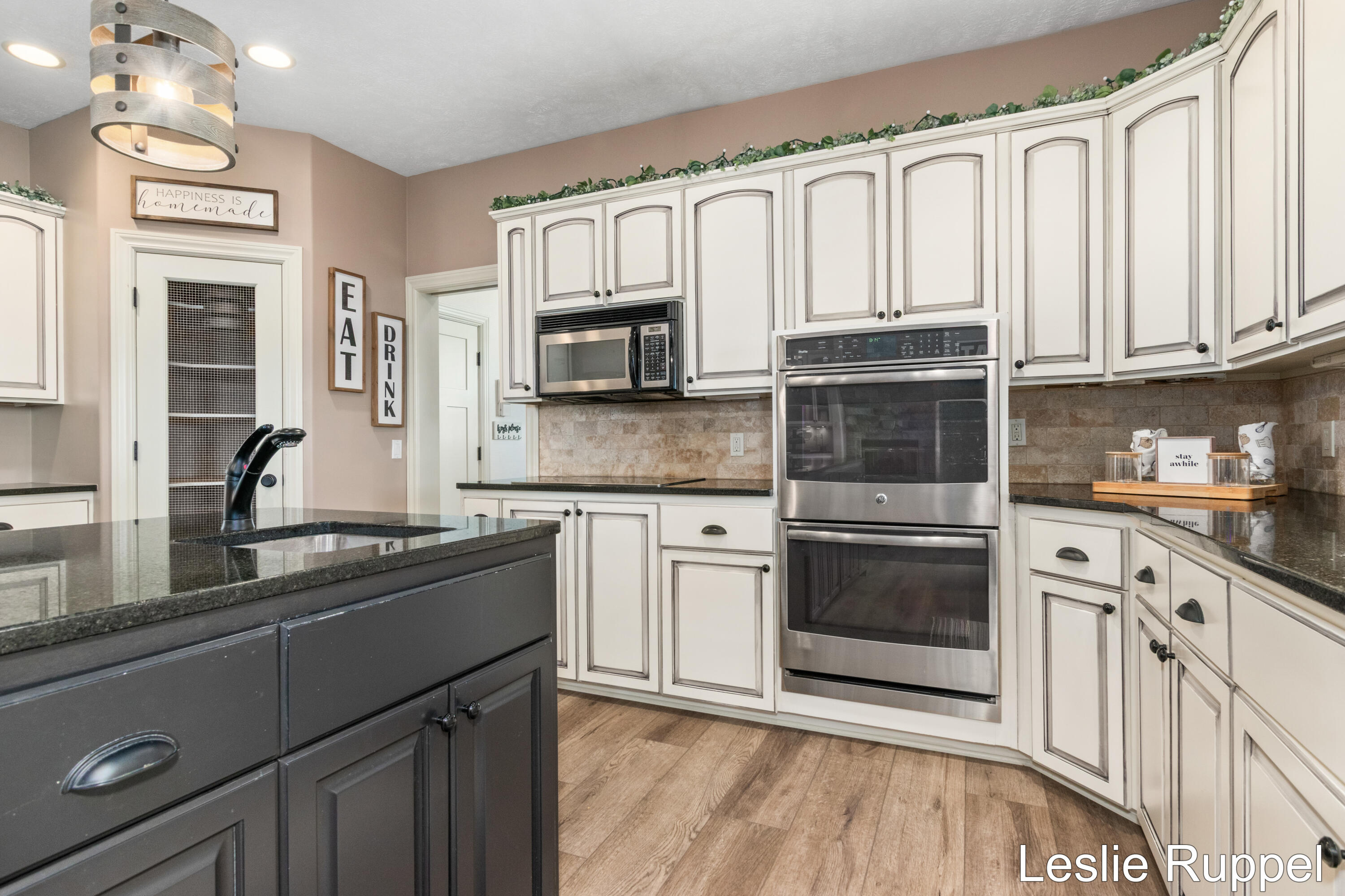 8985 24th Avenue Jenison, MI 49428 - Photo 30 of 84 24th 8985-12
