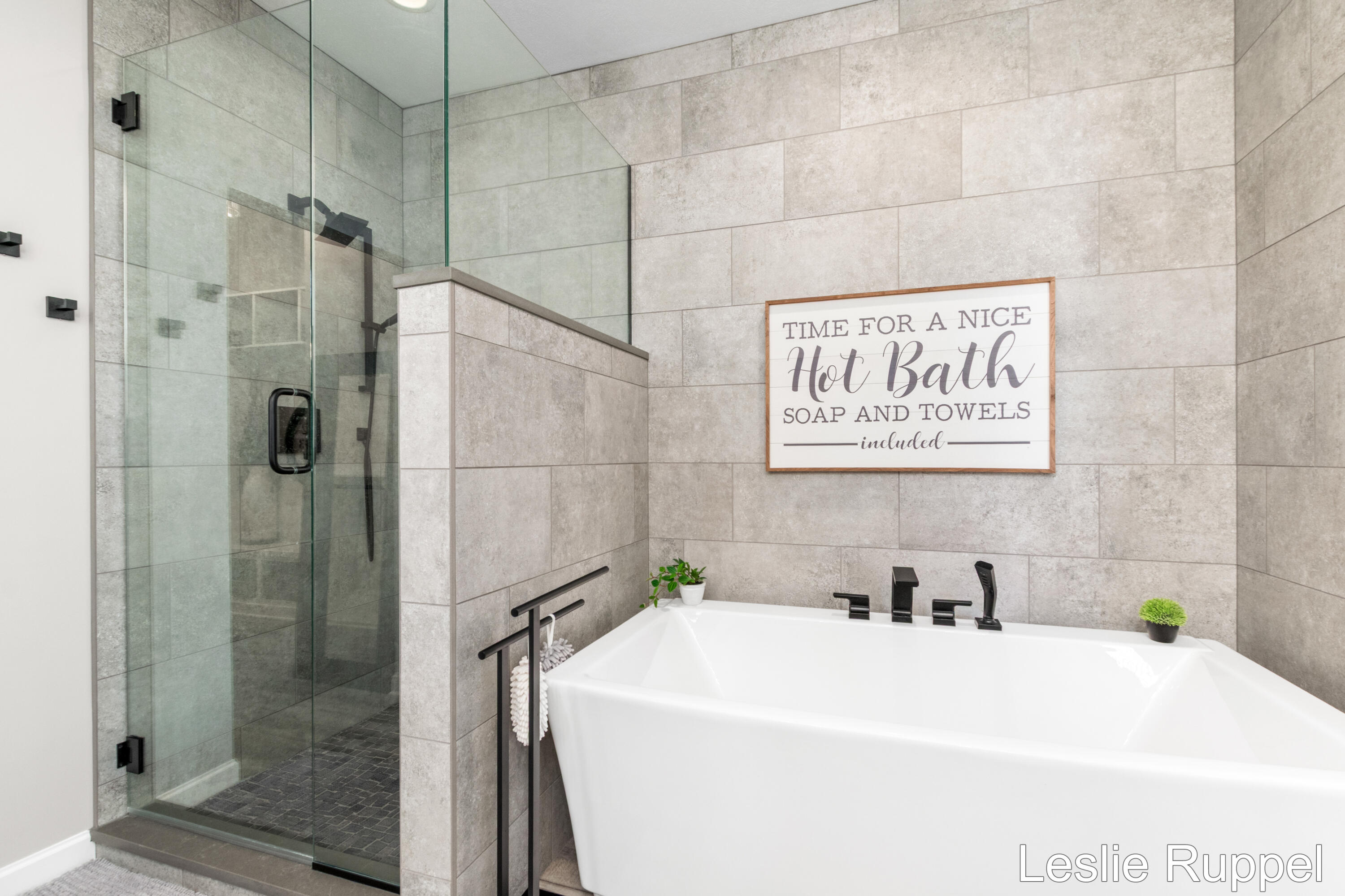 8985 24th Avenue Jenison, MI 49428 - Photo 48 of 84 24th 8985-32