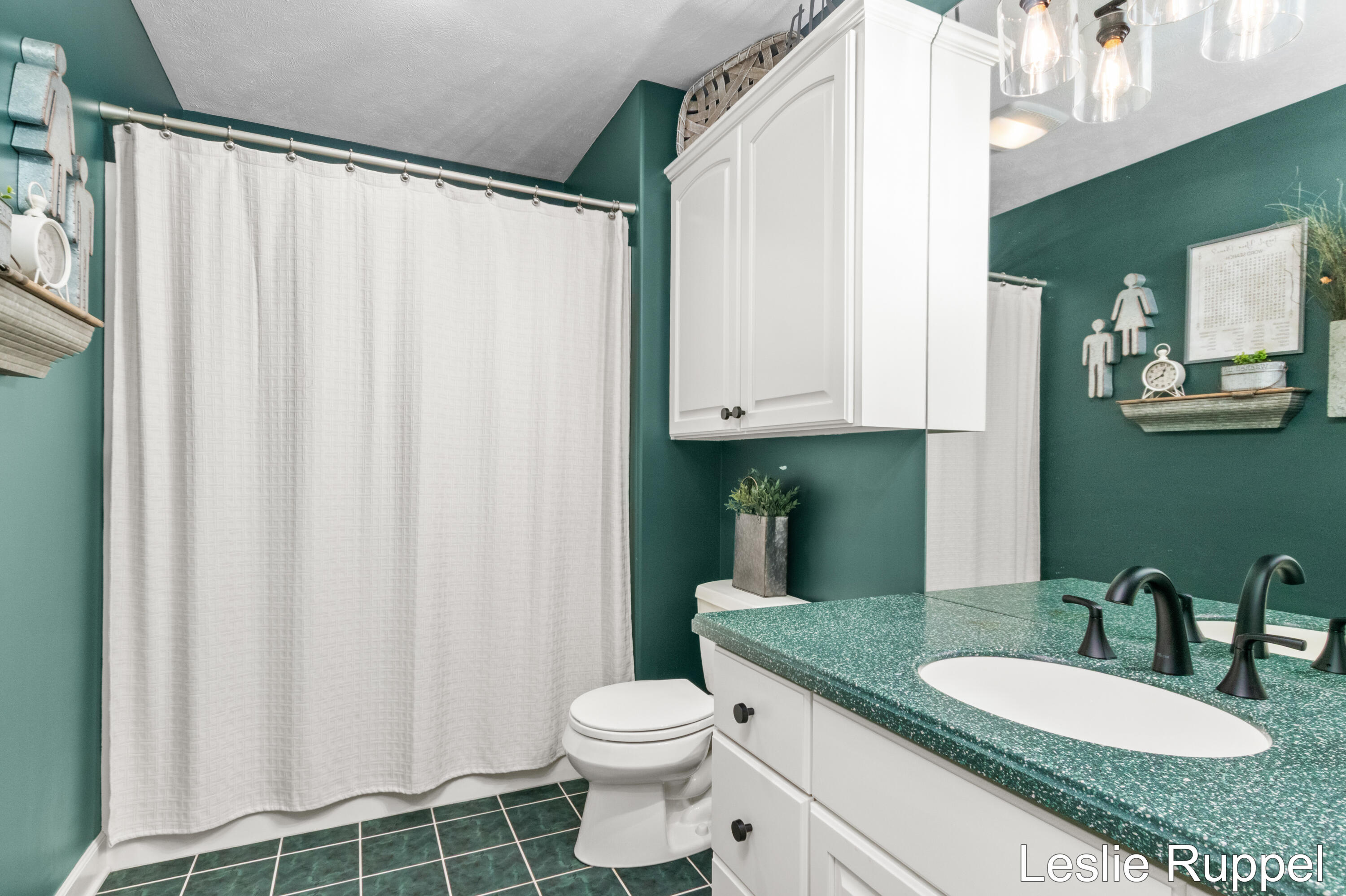 8985 24th Avenue Jenison, MI 49428 - Photo 56 of 84 24th 8985-40