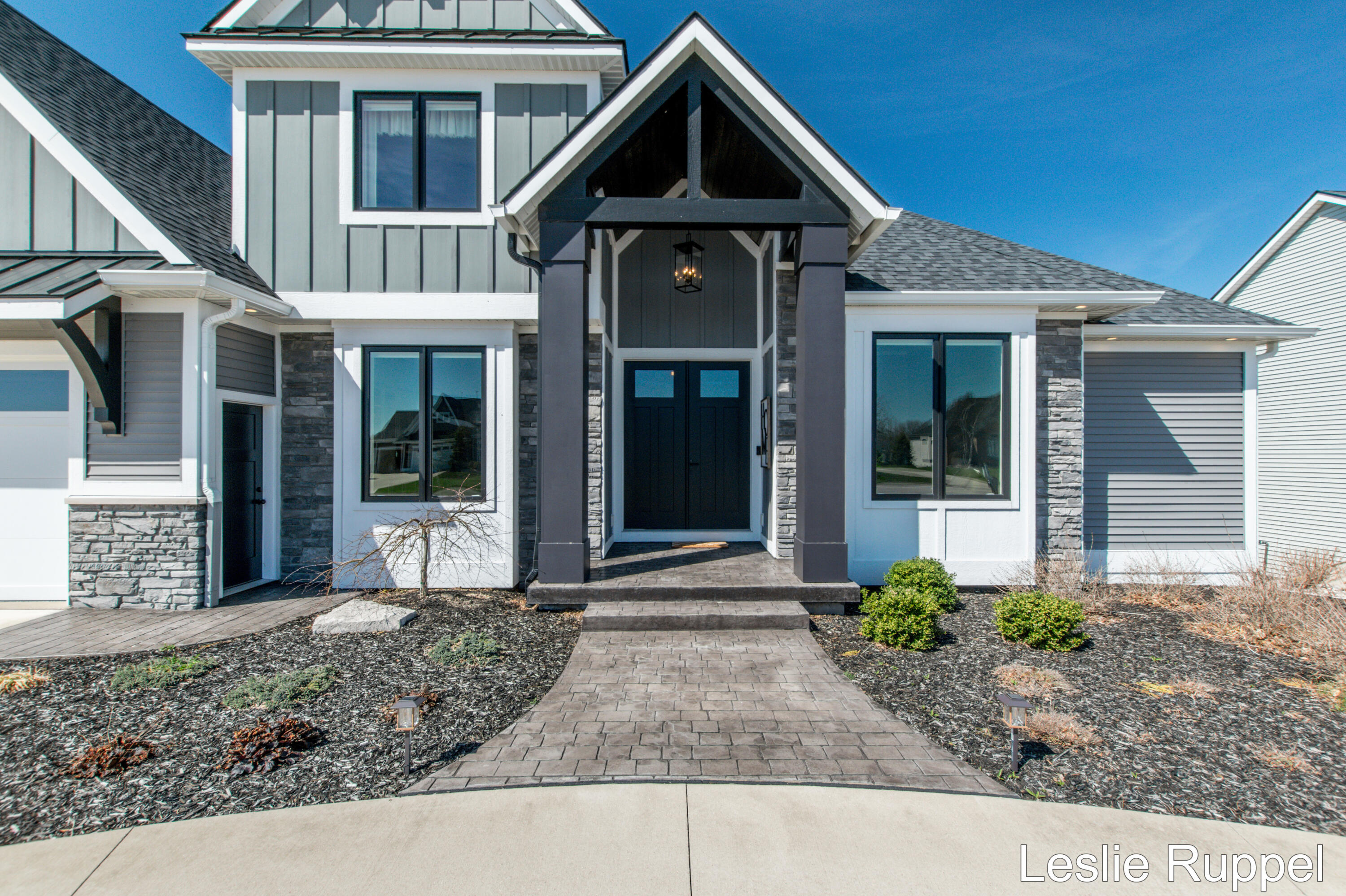 8985 24th Avenue Jenison, MI 49428 - Photo 6 of 84 24th 8985-4