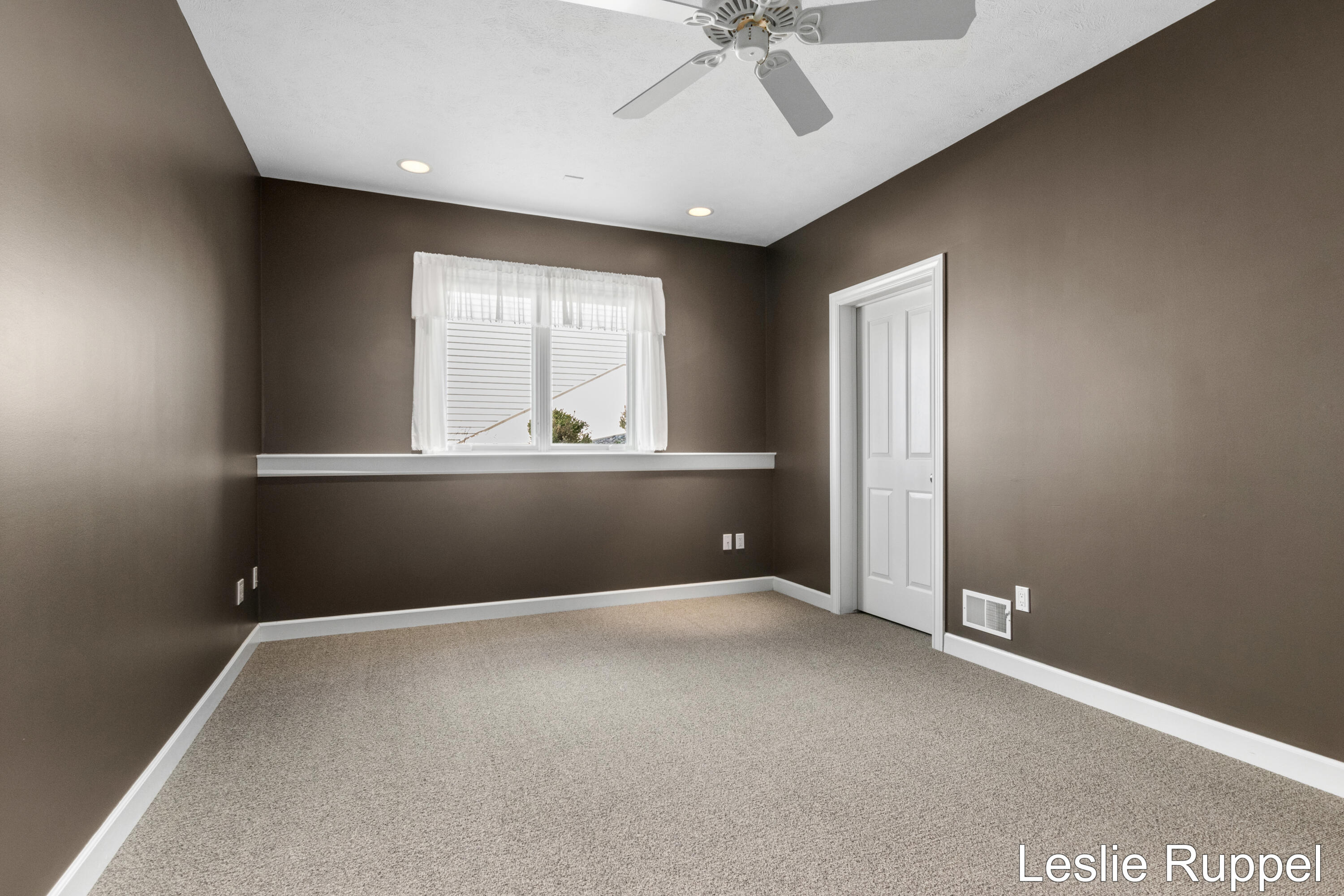 8985 24th Avenue Jenison, MI 49428 - Photo 68 of 84 24th 8985-52