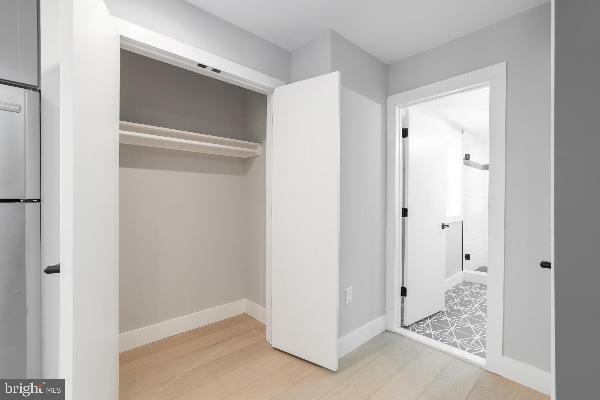 1707 Rittenhouse Square, Unit 1R Philadelphia, PA 19103 - Photo 6 of 11