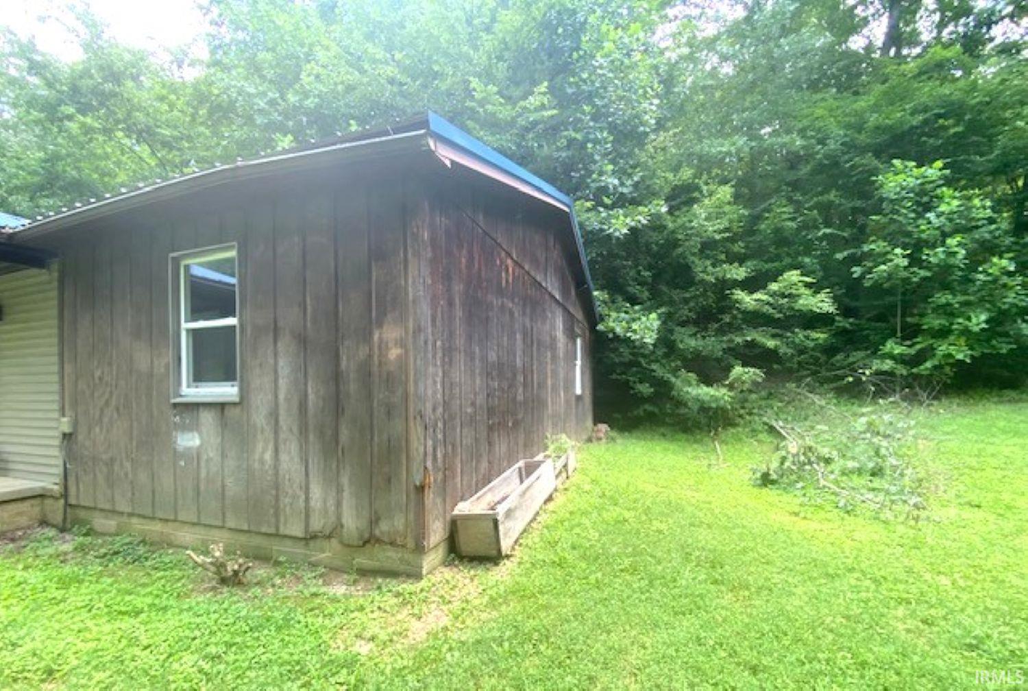 7285 Locust Road Tell City, IN 47586 - Photo 10 of 11