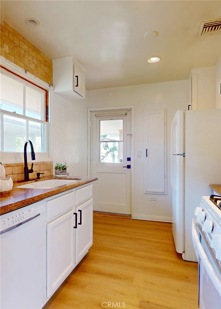 1715 Raymond Hill Road South Pasadena, CA 91030 - Photo 12 of 21