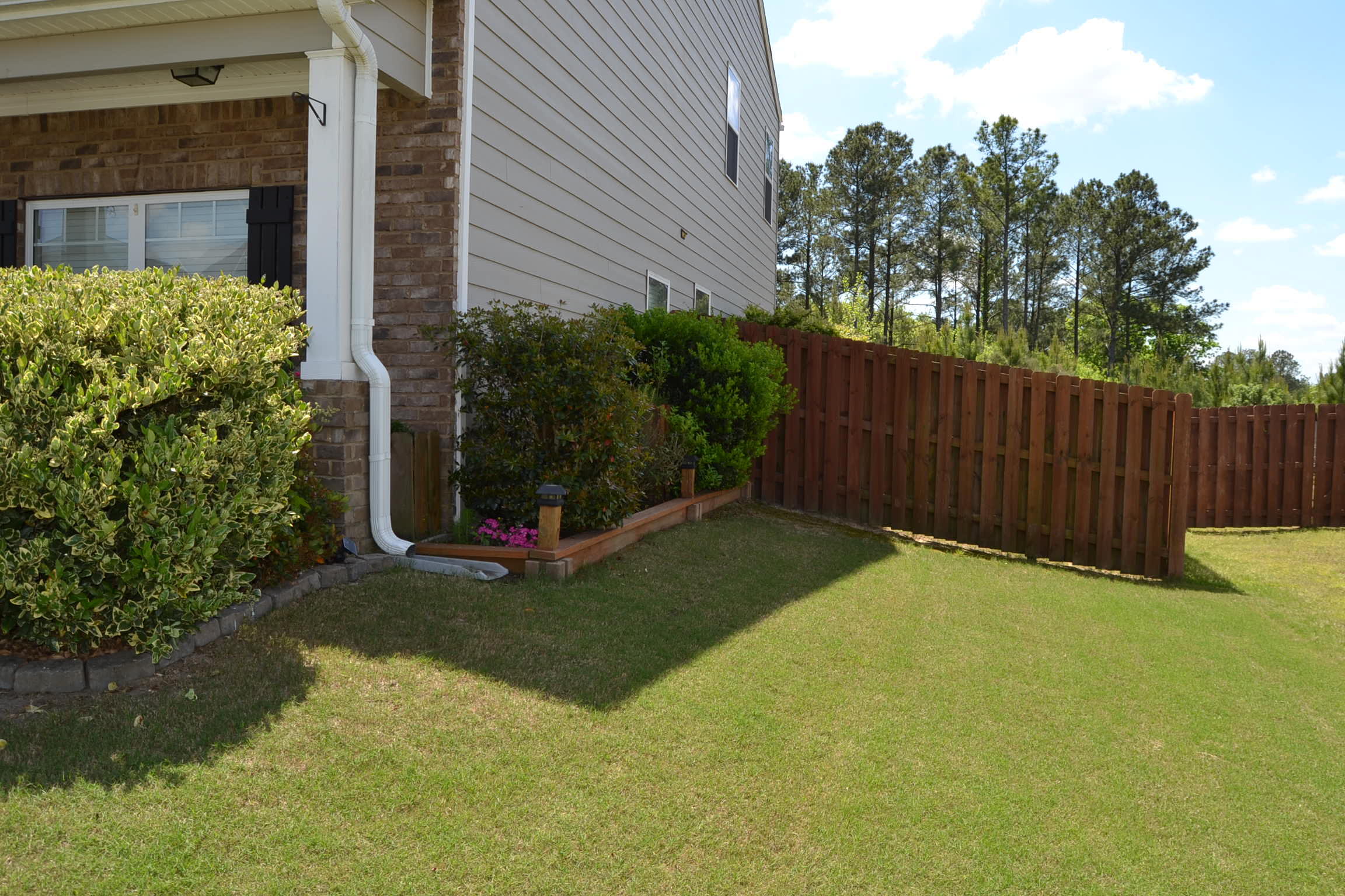 4639 Southwind Road Evans, GA 30809 - Photo 3 of 38 Right Side