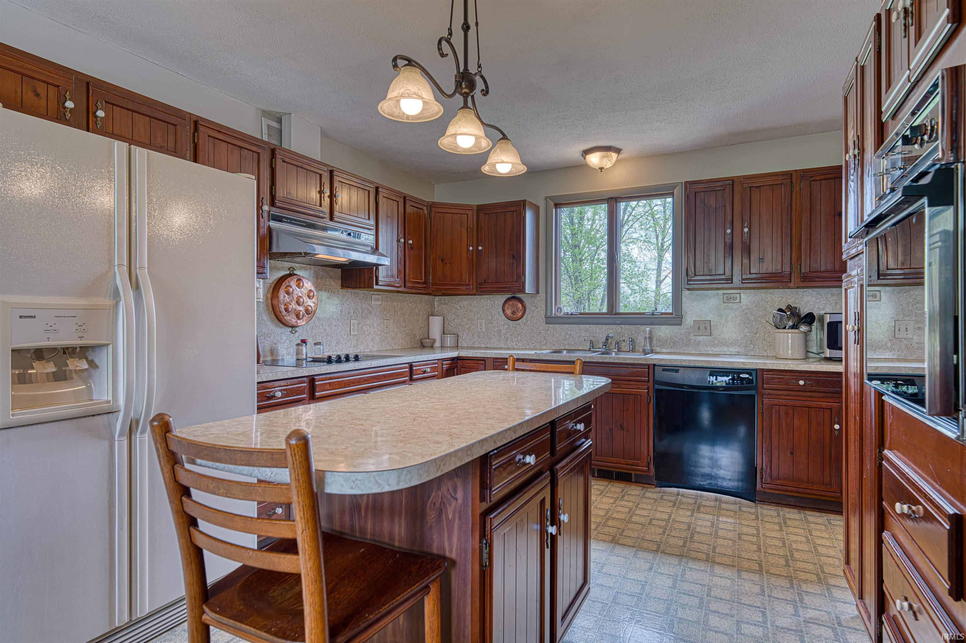 1899 West Kelly Road Boonville, IN 47601 - Photo 15 of 36