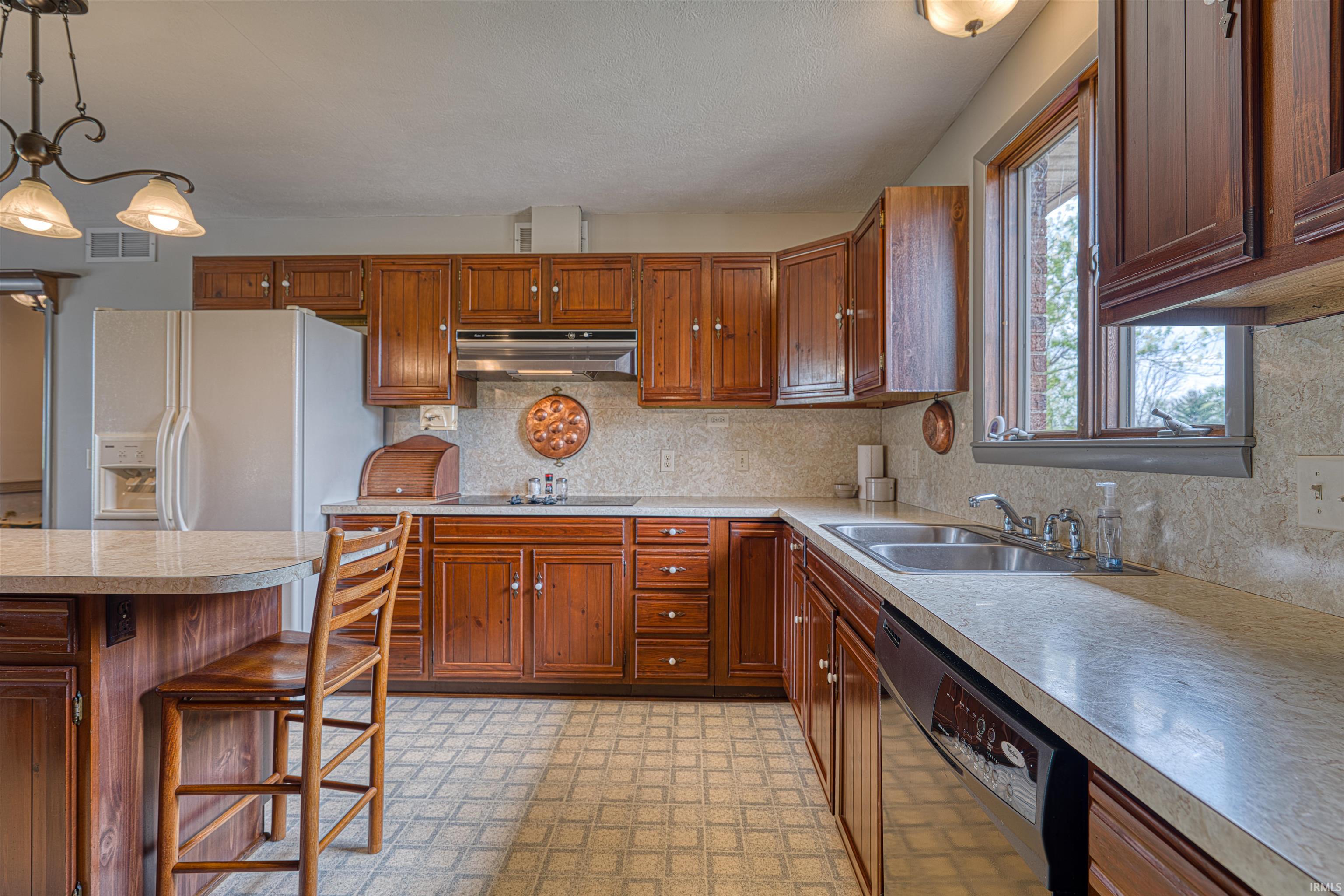 1899 West Kelly Road Boonville, IN 47601 - Photo 18 of 36