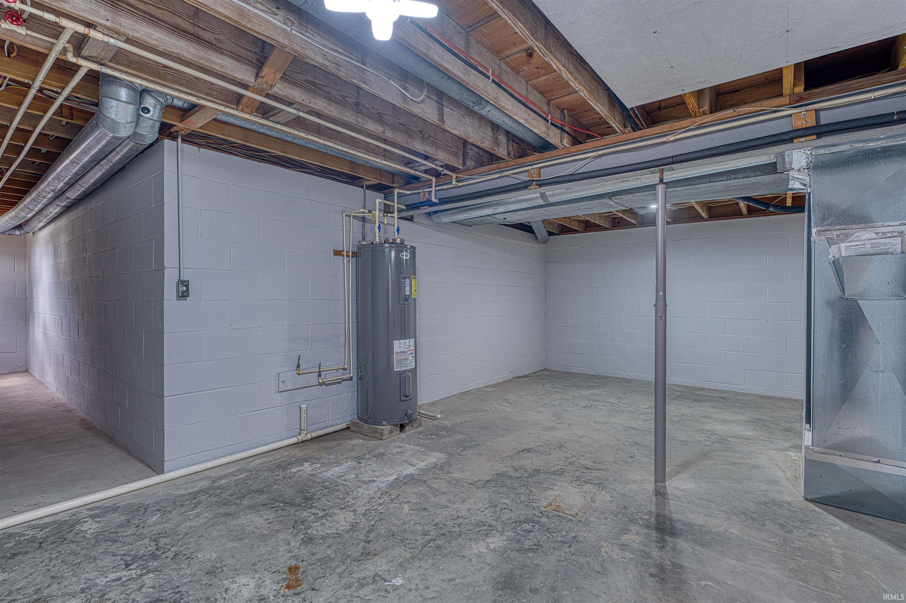 1899 West Kelly Road Boonville, IN 47601 - Photo 32 of 36