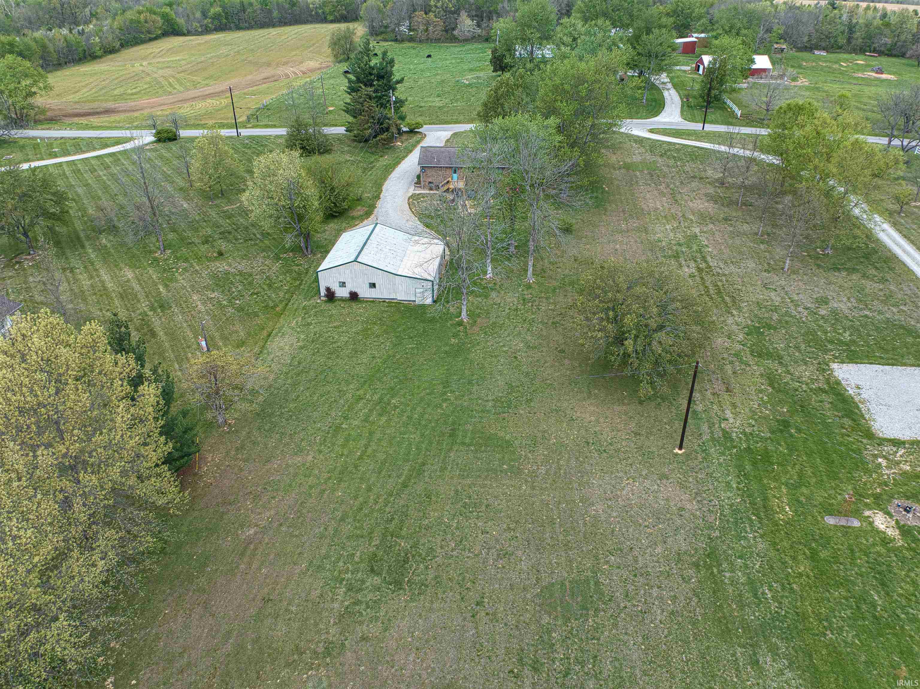 1899 West Kelly Road Boonville, IN 47601 - Photo 35 of 36