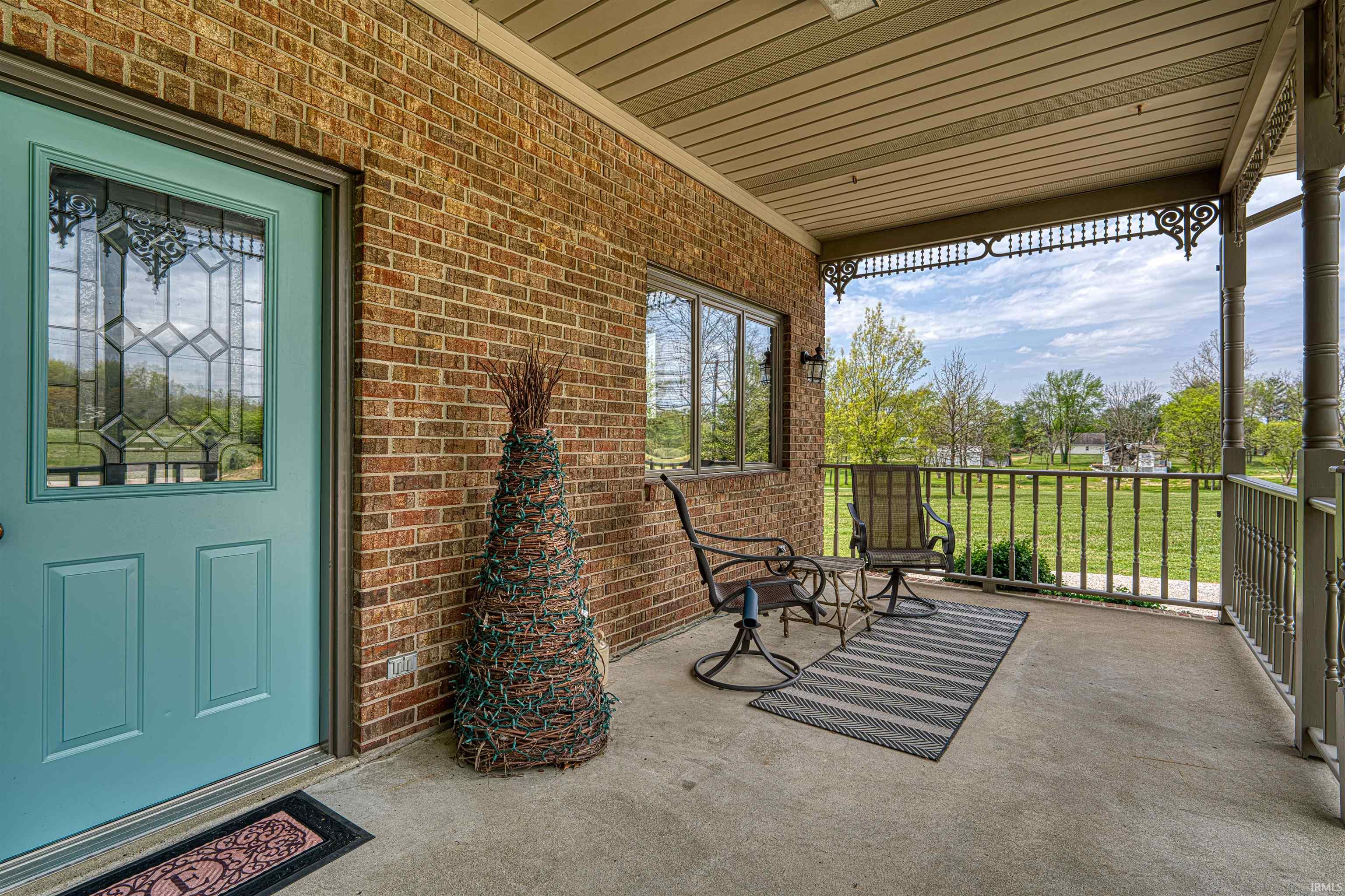 1899 West Kelly Road Boonville, IN 47601 - Photo 7 of 36