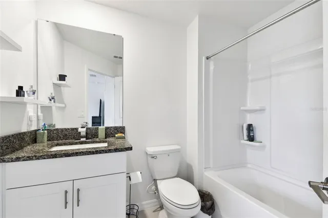 $2,100 | 2513 Sunray Venus Way, Ruskin, FL 33570