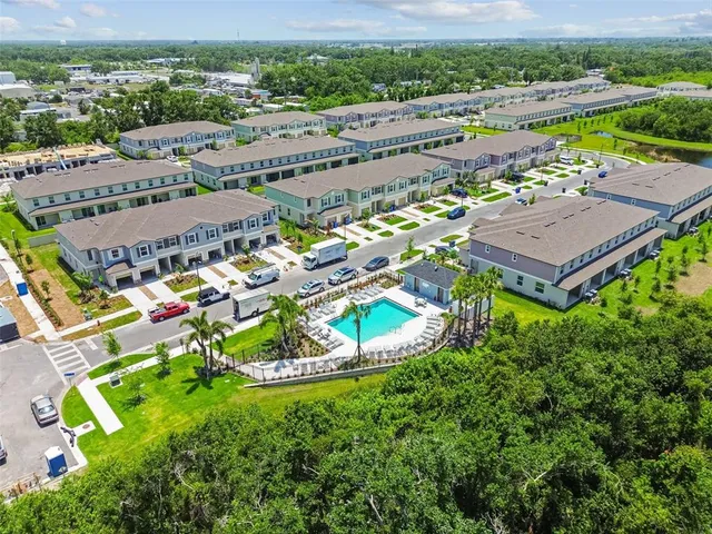 $2,100 | 2513 Sunray Venus Way, Ruskin, FL 33570