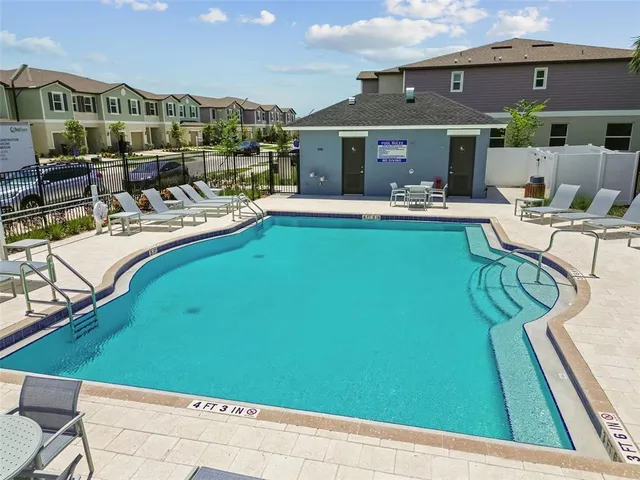 $2,100 | 2513 Sunray Venus Way, Ruskin, FL 33570