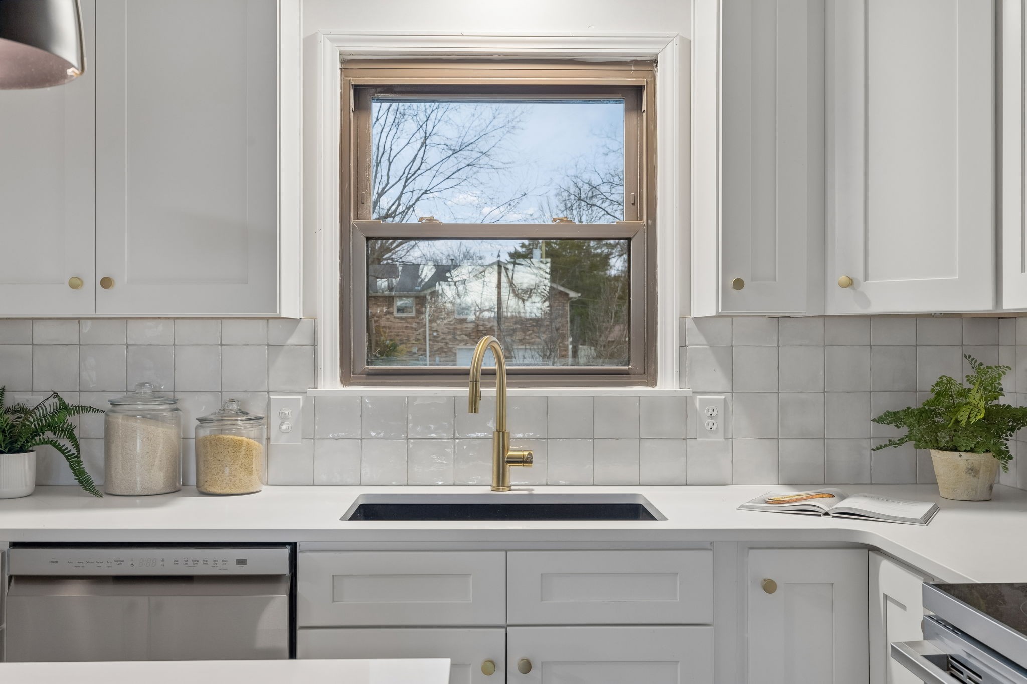 171 New Shackle Island Road Hendersonville, TN 37075 - Photo 9 of 48 a kitchen with a sink and cabinets