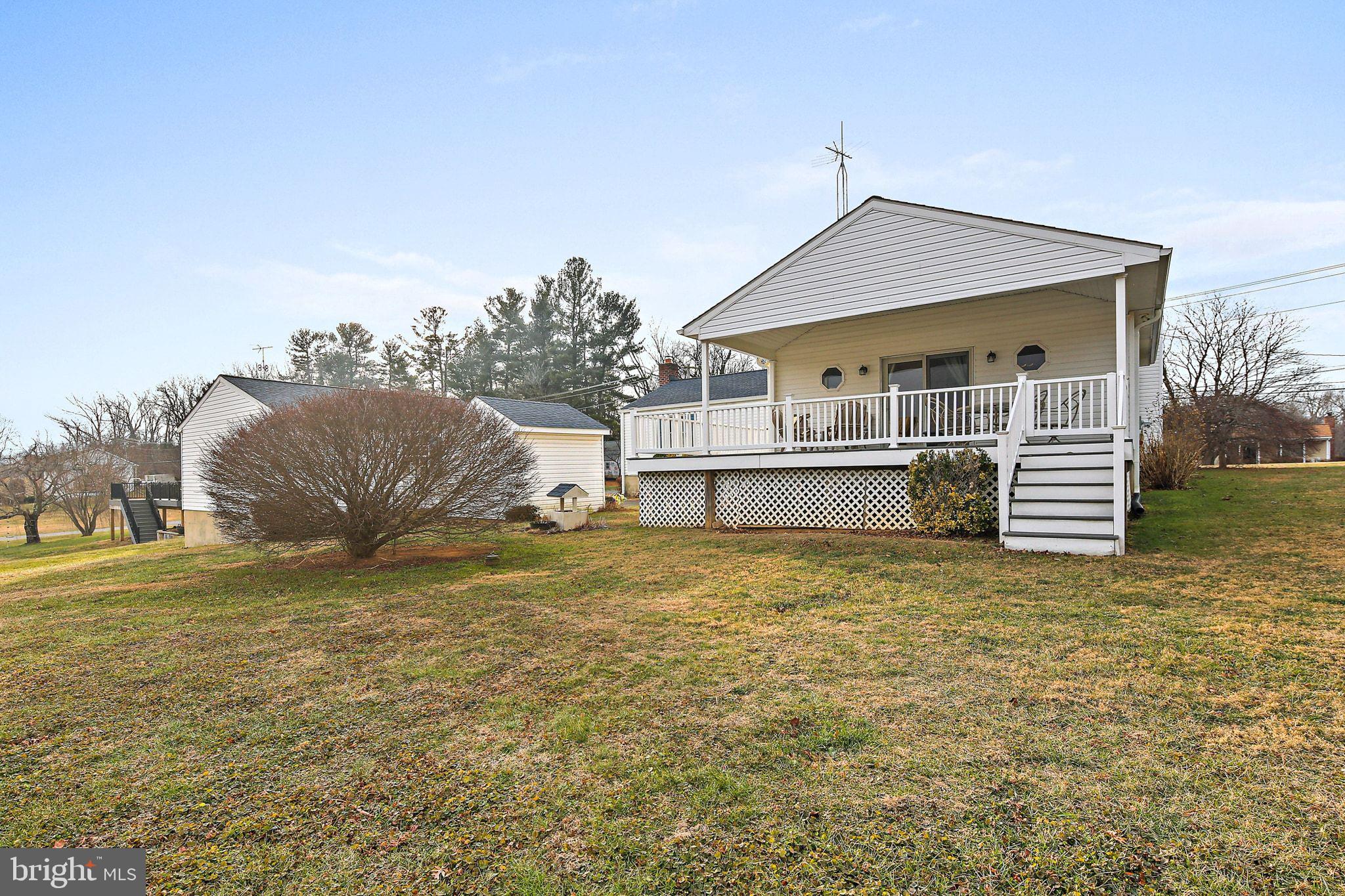 1025 St Michaels Road Mount Airy, MD 21771 - Photo 28 of 31 a front view of house with yard