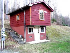 305 Fiddlers Branch Road Hampton, TN 37658 - Photo 12 of 12 Outbuilding