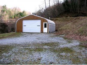 305 Fiddlers Branch Road Hampton, TN 37658 - Photo 4 of 12 Garage