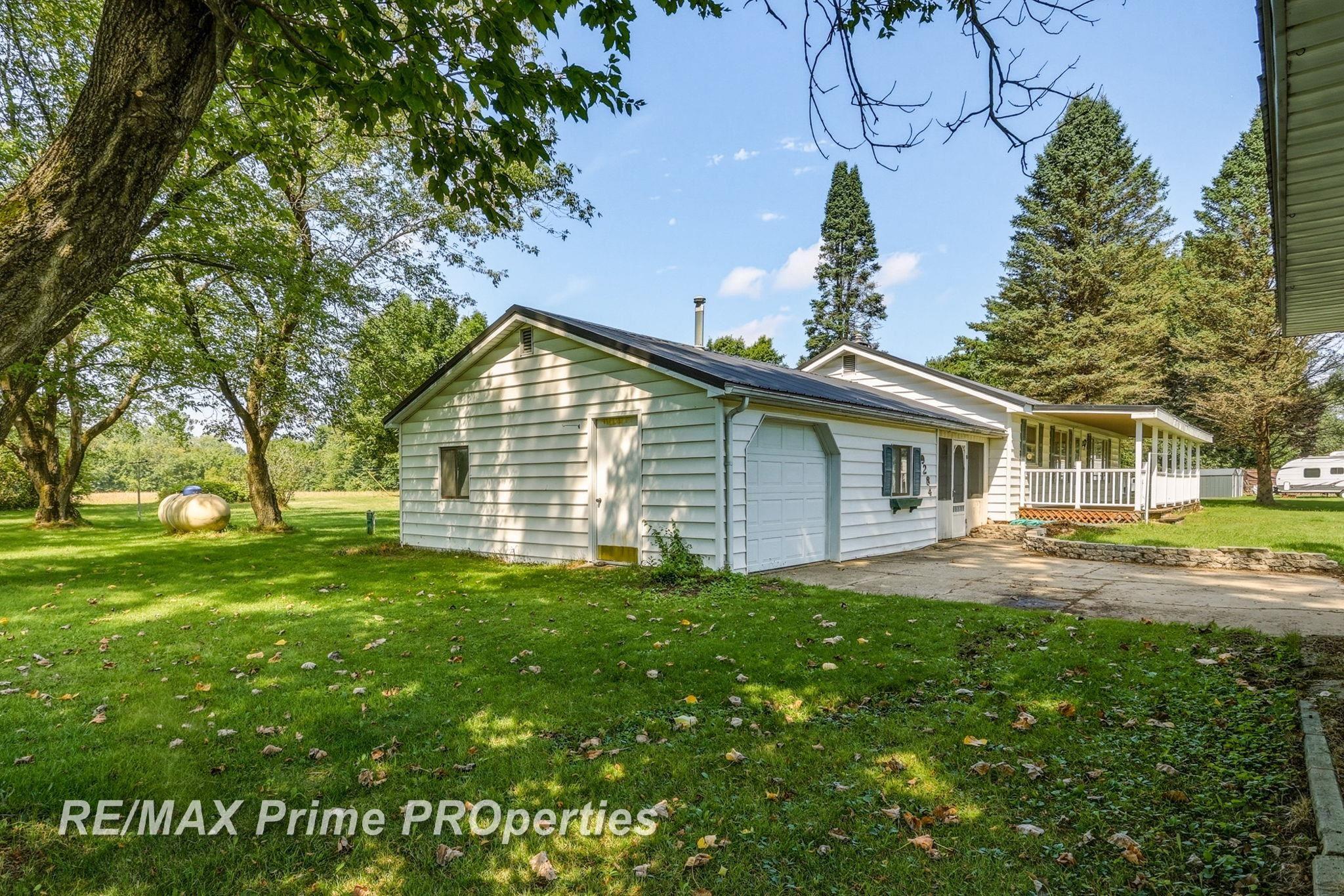 9284 Bray Road Millington, MI 48746 - Photo 39 of 60 Gallery Image 39