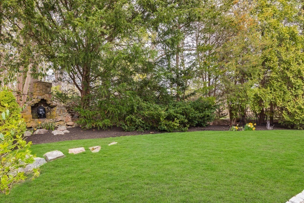 11 Cedar Road Swampscott, MA 01907 - Photo 40 of 42 Gallery Image 40