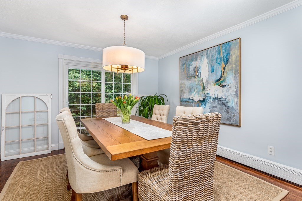 11 Cedar Road Swampscott, MA 01907 - Photo 9 of 42 Gallery Image 9
