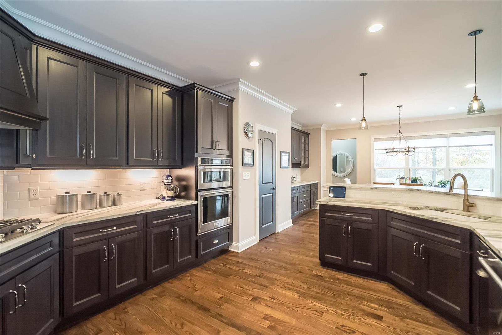 855 Lockett Road Kirkwood, MO 63122 - Photo 12 of 31 Gallery Image 12