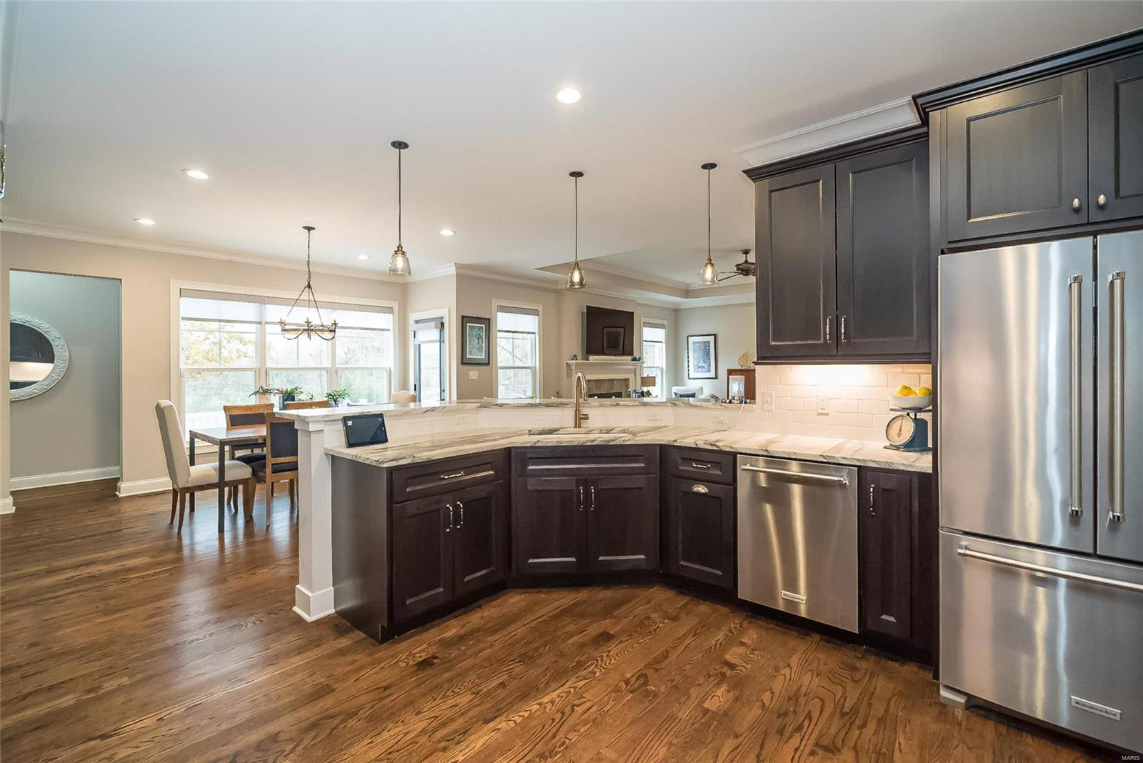 855 Lockett Road Kirkwood, MO 63122 - Photo 14 of 31 Gallery Image 14