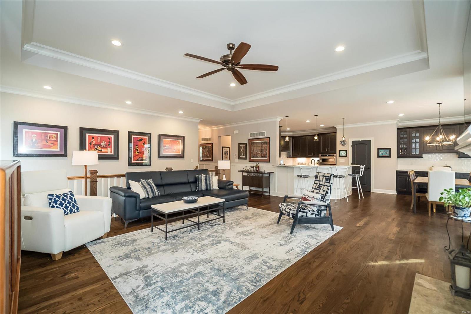 855 Lockett Road Kirkwood, MO 63122 - Photo 8 of 31 Gallery Image 8
