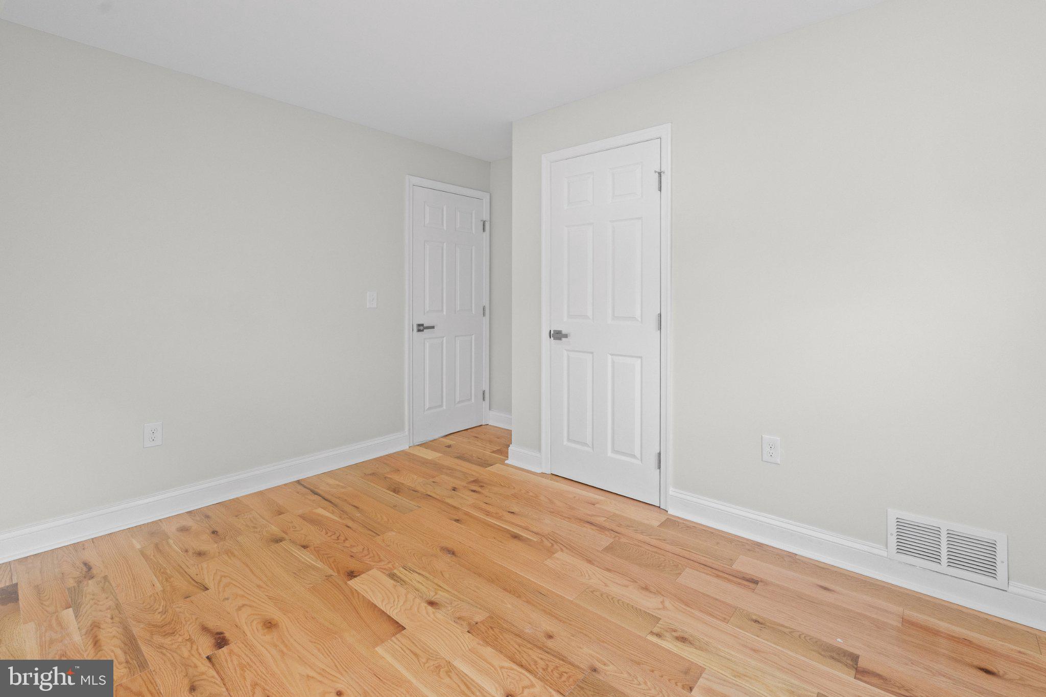 3807 Byfield Road Baltimore, MD 21207 - Photo 13 of 32