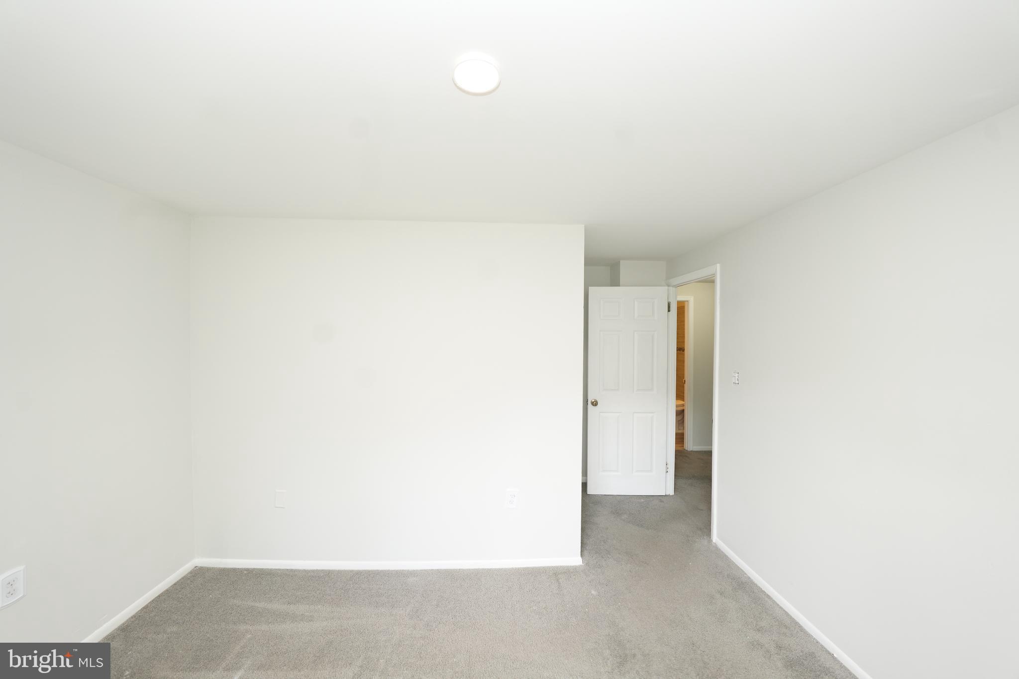 8997 Centerway Road Gaithersburg, MD 20879 - Photo 37 of 71