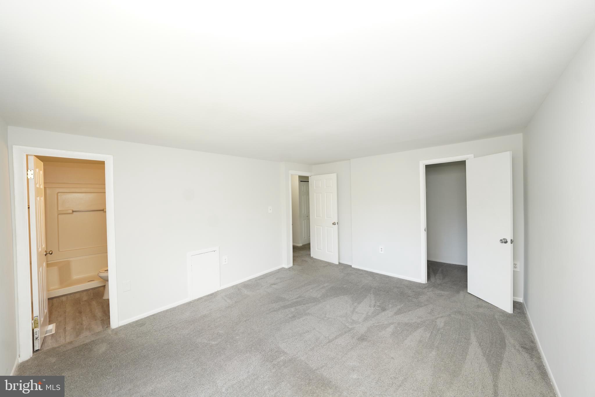 8997 Centerway Road Gaithersburg, MD 20879 - Photo 47 of 71 an empty room with closet