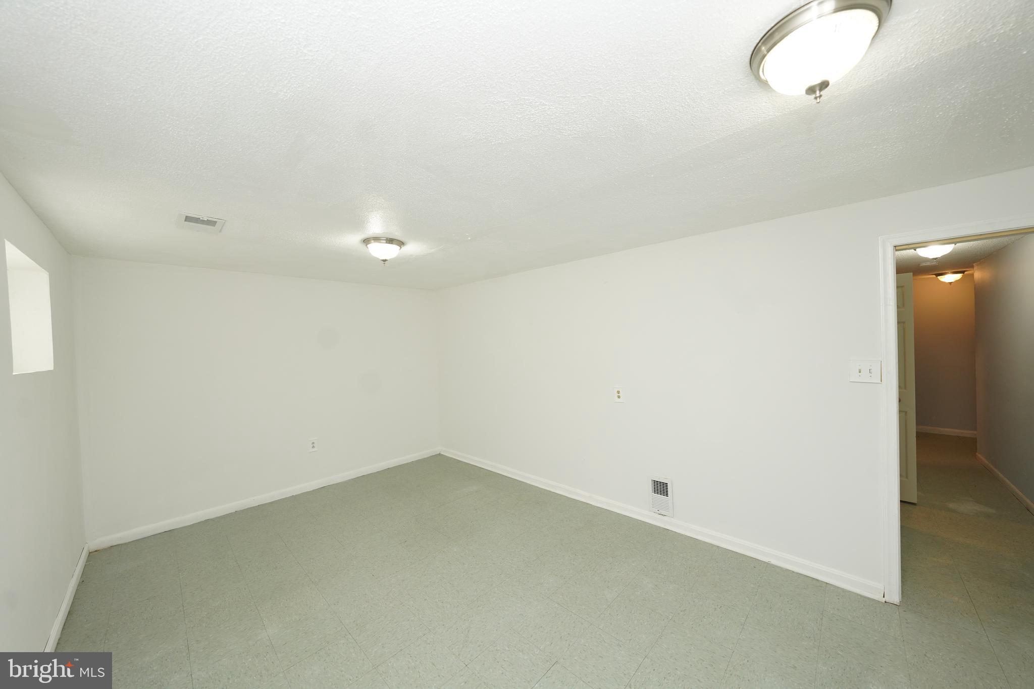 8997 Centerway Road Gaithersburg, MD 20879 - Photo 59 of 71