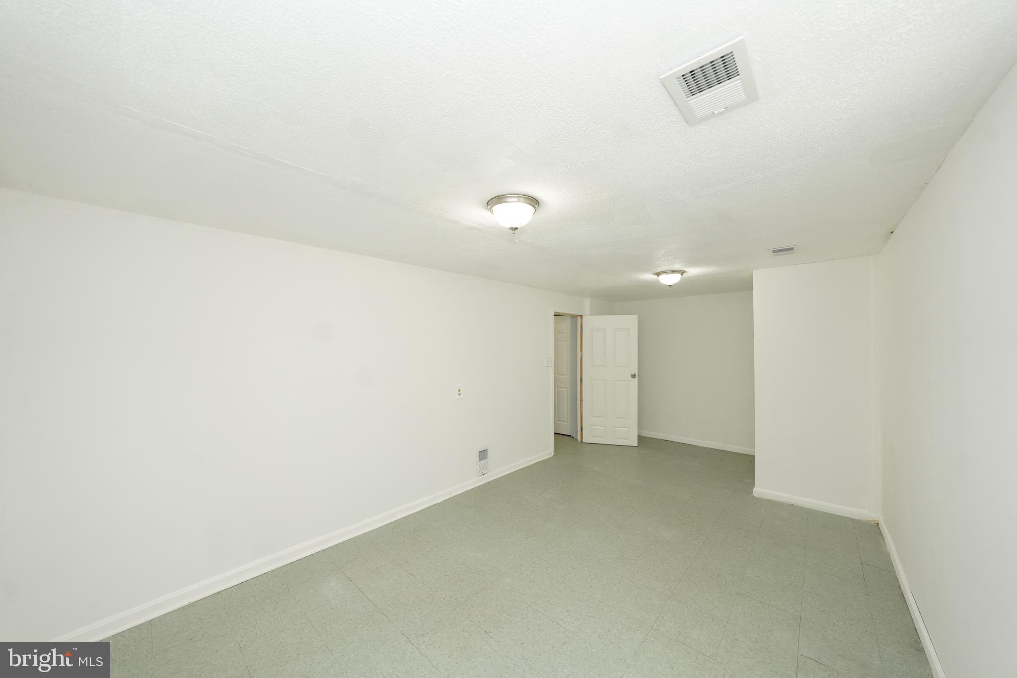 8997 Centerway Road Gaithersburg, MD 20879 - Photo 61 of 71 a view of an empty room