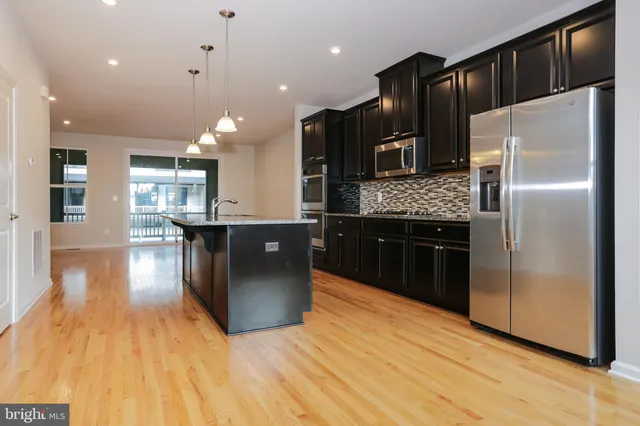 $3,450 | 43494 Apple Orch Square, Ashburn, VA 20148