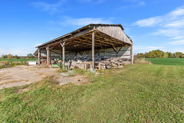 $1,500,000 | 7644 Bothwell Highway, Hudson, MI 49247