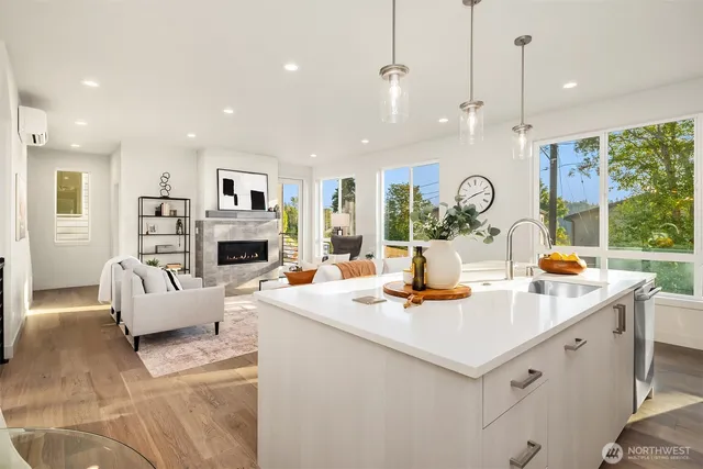 $1,144,950 | 4572 22nd Avenue Southwest, Seattle, WA 98106