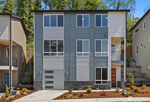 $1,144,950 | 4572 22nd Avenue Southwest, Seattle, WA 98106