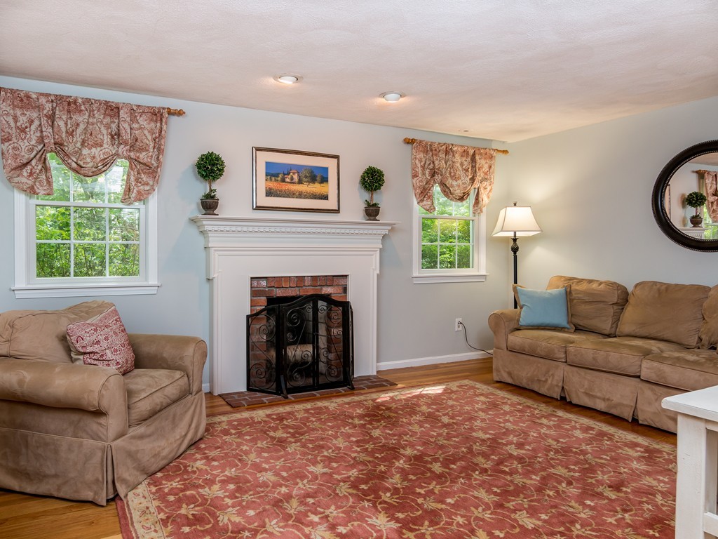16 Northwoods Road Middleton, MA 01949 - Photo 13 of 27 Gallery Image 13