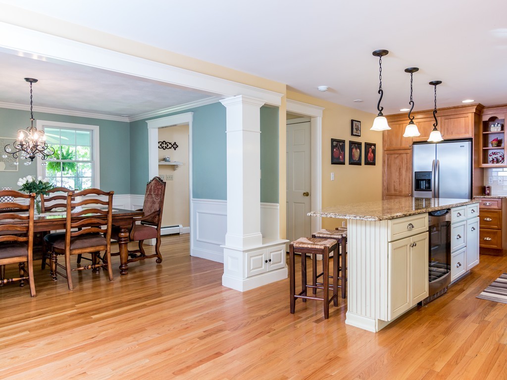 16 Northwoods Road Middleton, MA 01949 - Photo 8 of 27 Gallery Image 8